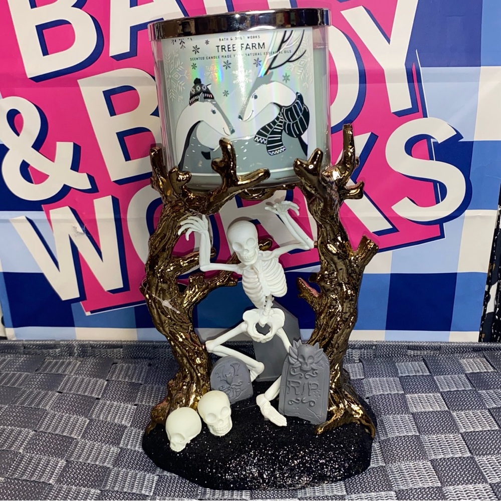 BATH AND BODY WORKS - Picture 3 of 15